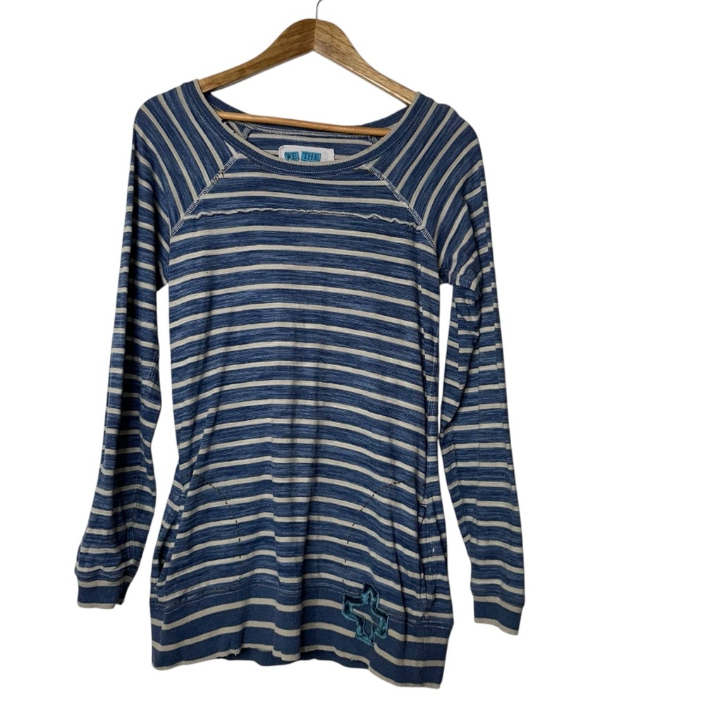 WE THE FREE Blue & ivory Striped distressed oversized Long Sleeve pullover Top